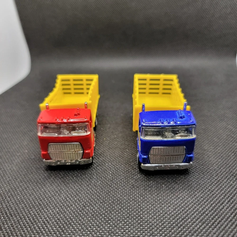 Vintage Lot Of 2 1981 Rapid Delivery Truck